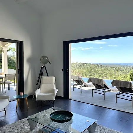 别墅 La Vigie, Pour 8 Personnes Avec Piscine Chauffee Et Vue A *
