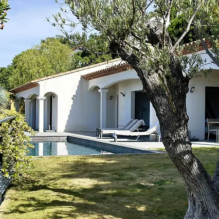 La Vigie, Pour 8 Personnes Avec Piscine Chauffee Et Vue A 拉隆德莱丝莫里斯