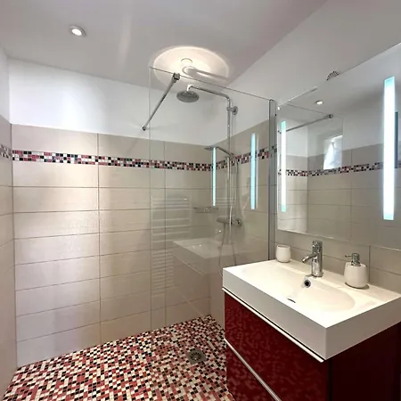 La Vigie, Pour 8 Personnes Avec Piscine Chauffee Et Vue A 别墅 拉隆德莱丝莫里斯