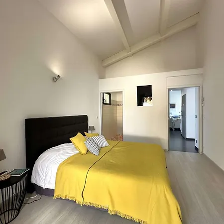 La Vigie, Pour 8 Personnes Avec Piscine Chauffee Et Vue A