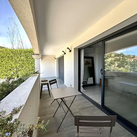 La Vigie, Pour 8 Personnes Avec Piscine Chauffee Et Vue A 别墅 *